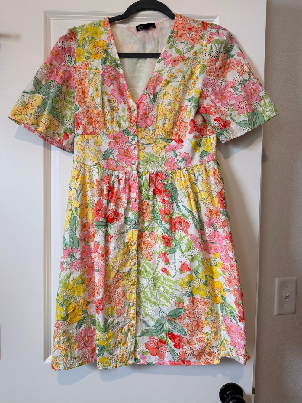 Nobody’s child Floral Button-Front V-Neck Dress in Multicolor